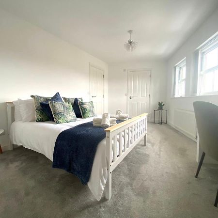 Lovely Stylish Apartment Near Penny Lane! Free Parking Liverpool Buitenkant foto