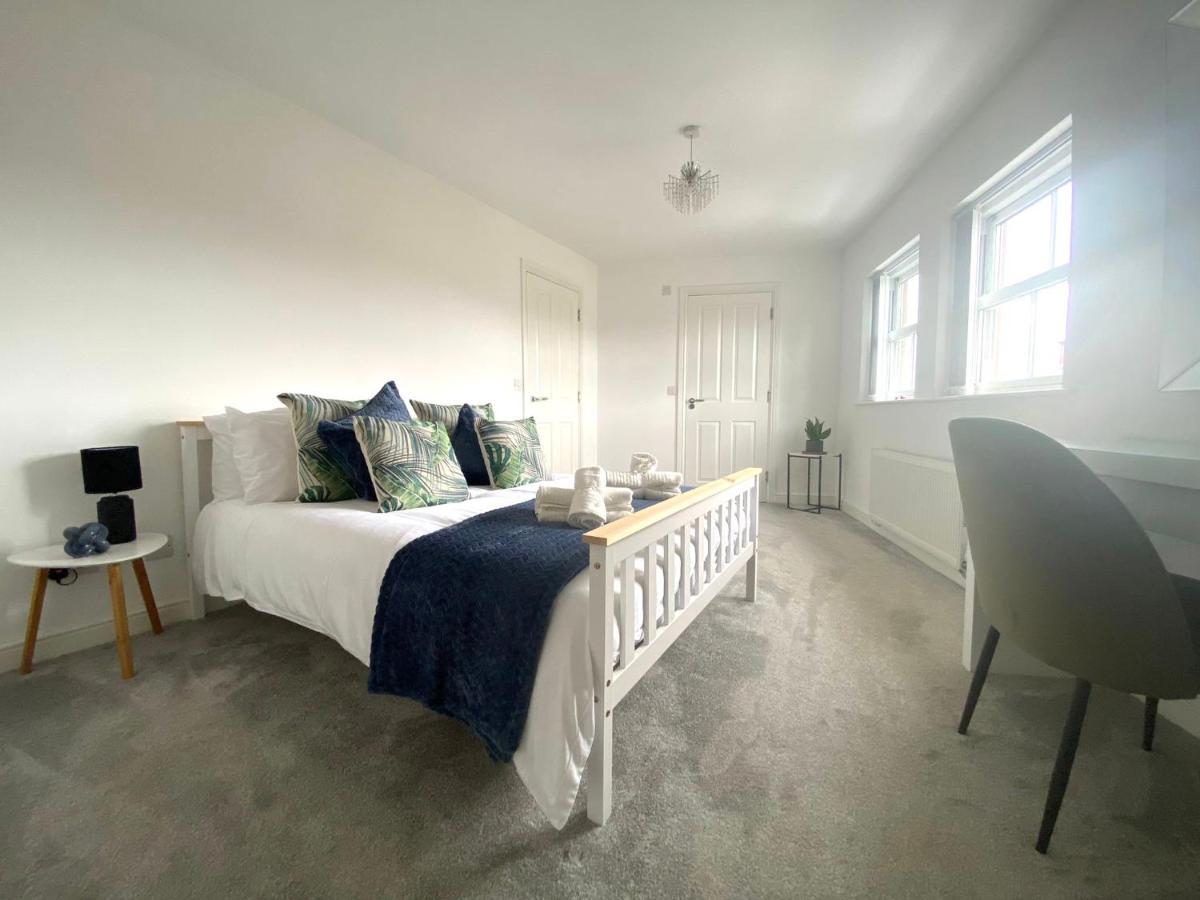 Lovely Stylish Apartment Near Penny Lane! Free Parking Liverpool Buitenkant foto